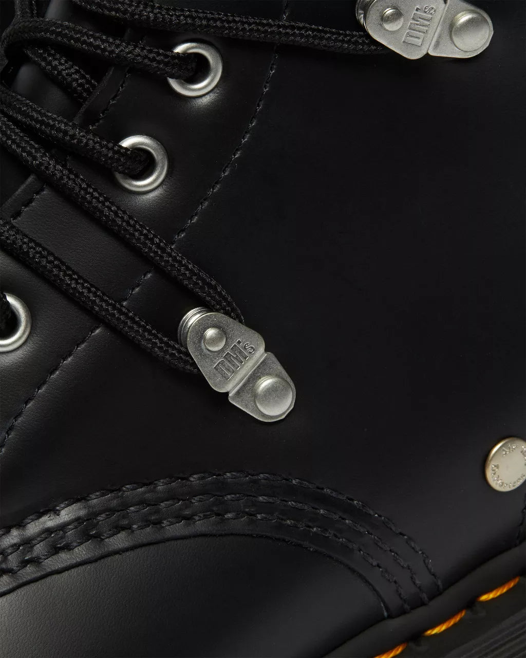 DR. MARTENS - Bottines 1460 BEX STUD - Cuir - Noir