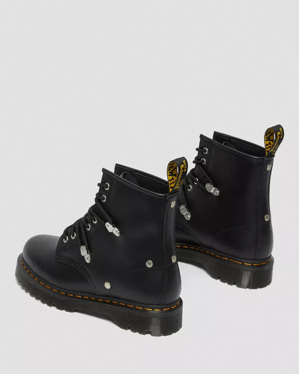 DR. MARTENS - Bottines 1460 BEX STUD - Cuir - Noir