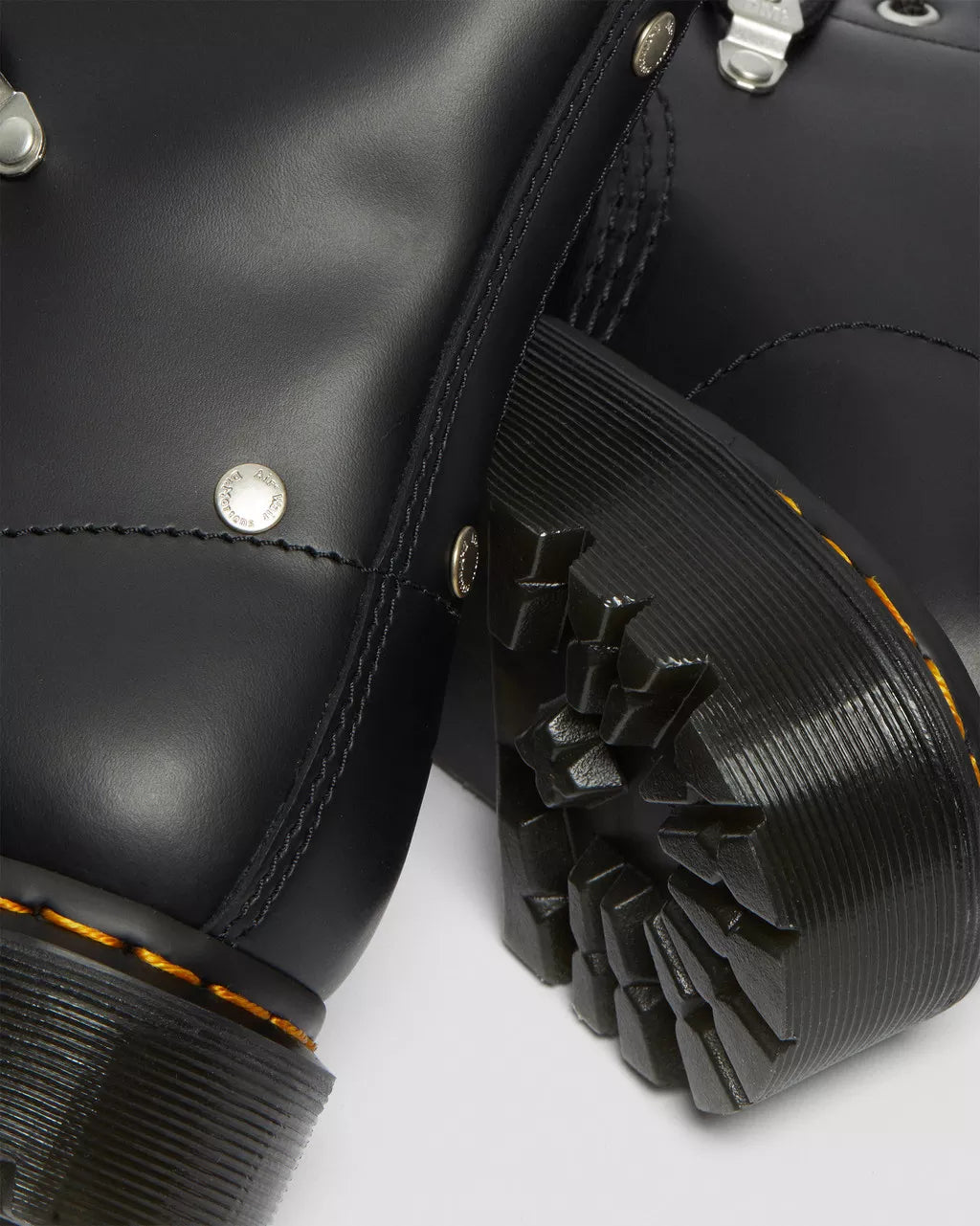 DR. MARTENS - Bottines 1460 BEX STUD - Cuir - Noir