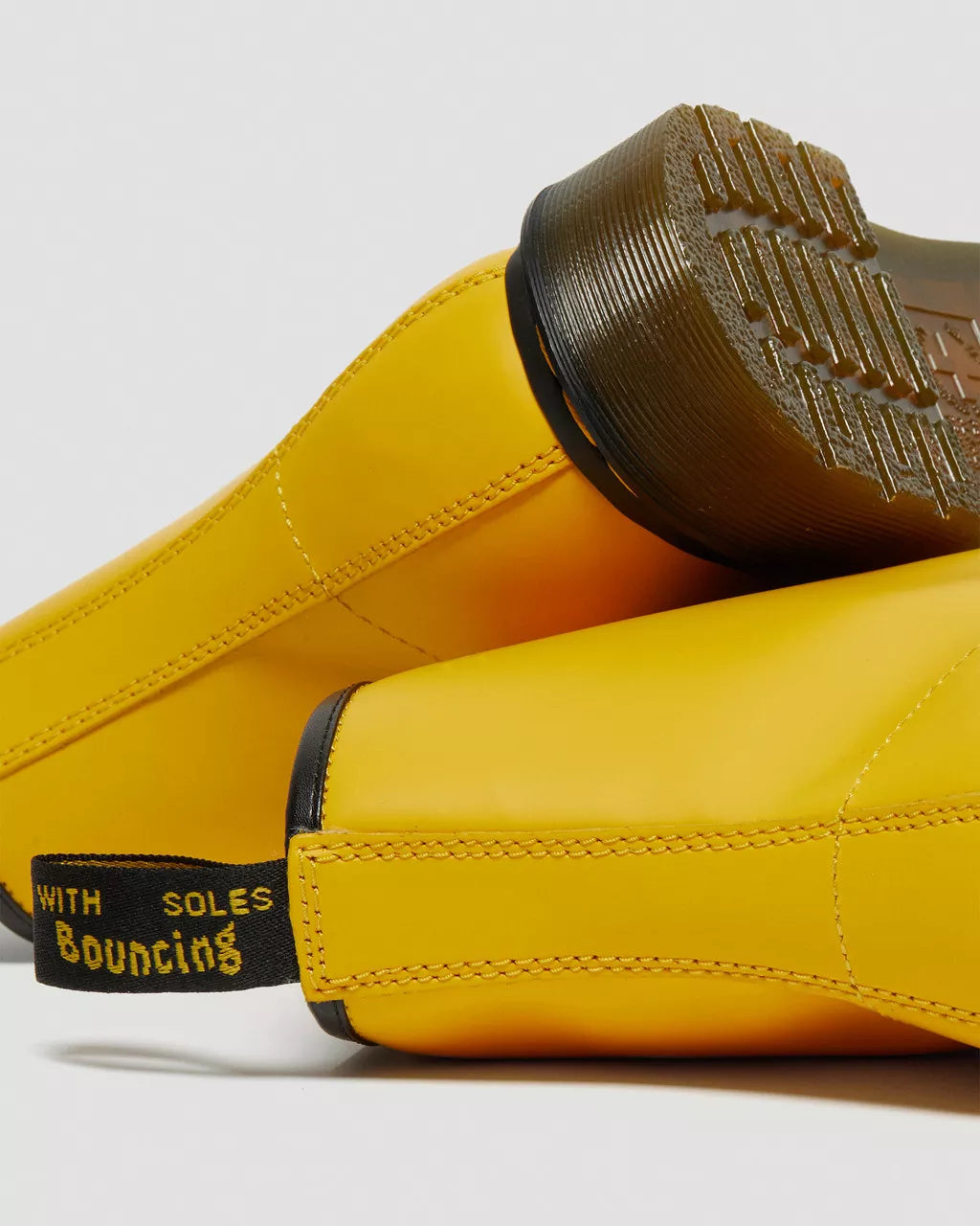 DR. MARTENS - Bottines 1460 Z BSM - Cuir smooth - Jaune