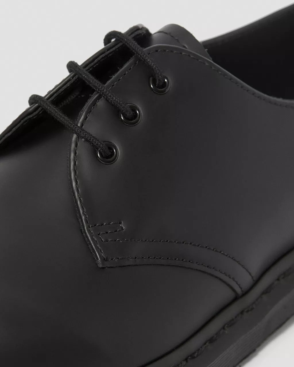 DR. MARTENS - Chaussures à lacets 1461 - Cuir smooth - Mono noir