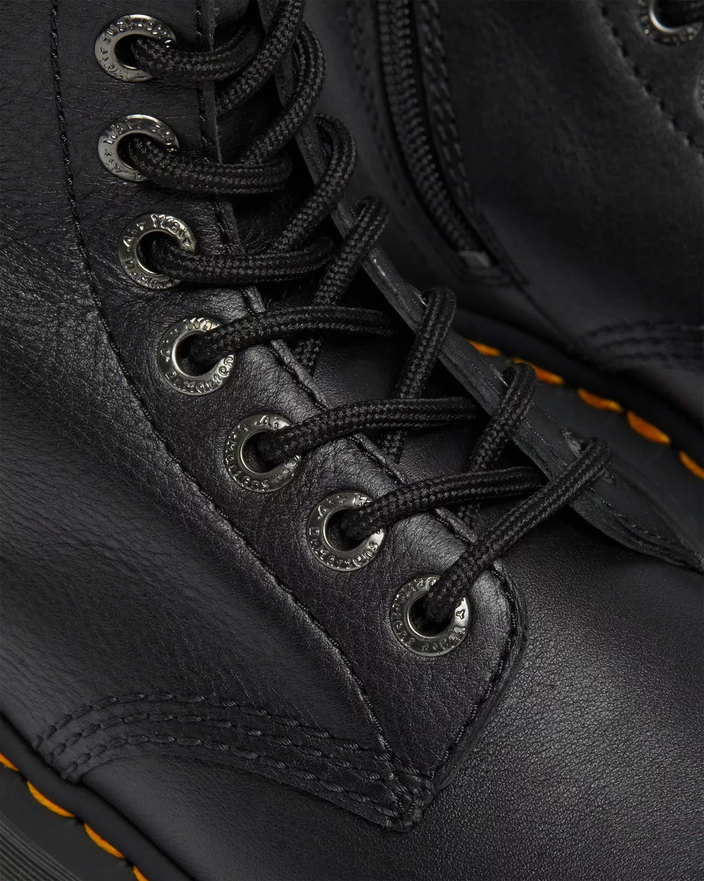DR. MARTENS - Bottes 1B60 BEX - Cuir - Noir