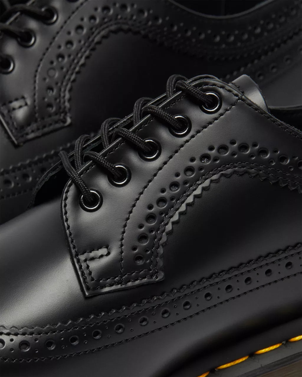 DR. MARTENS - Brogues 3989 MODERN - Noir