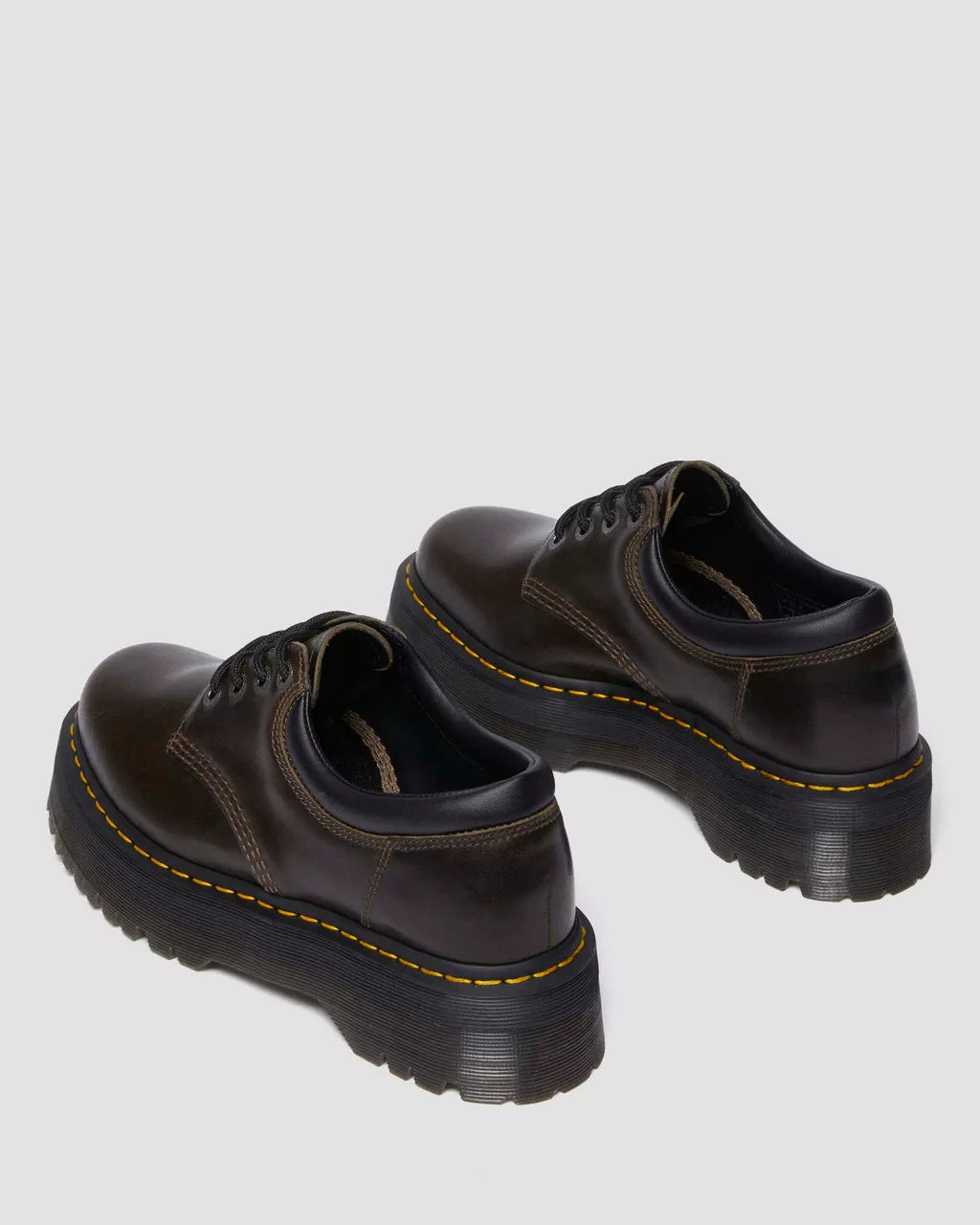 DR. MARTENS - Chaussures à lacets 8053 QUAD - Taupe foncé