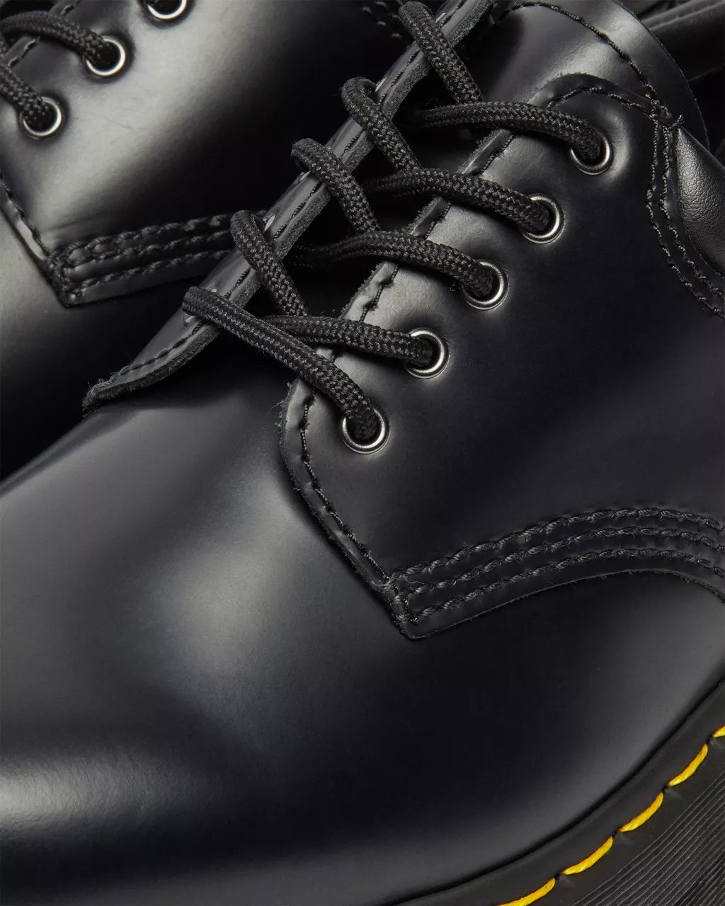 DR. MARTENS - Chaussures à lacets 8053 QUAD - Noir