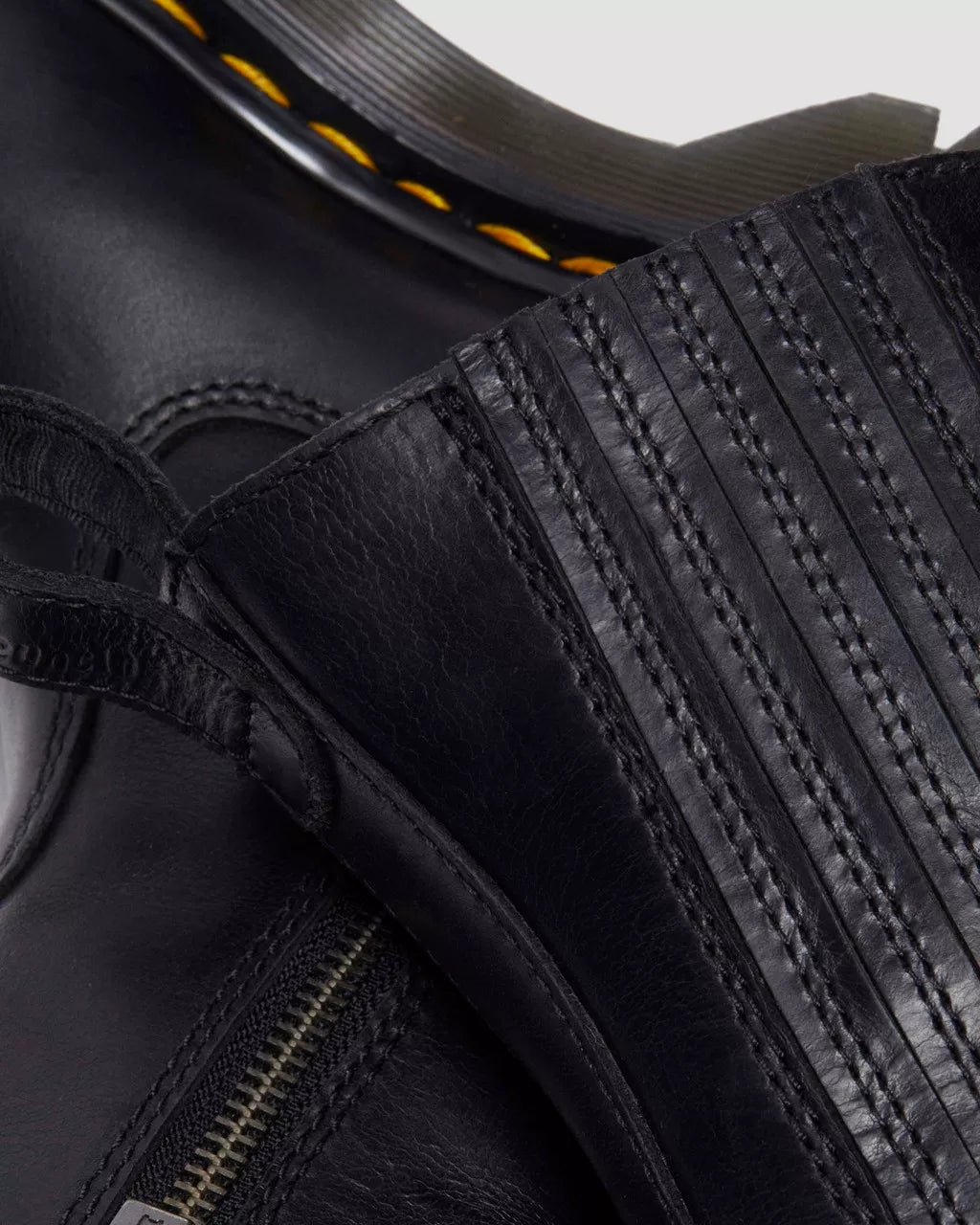 DR. MARTENS - Bottes AMAAYAH LO - Black