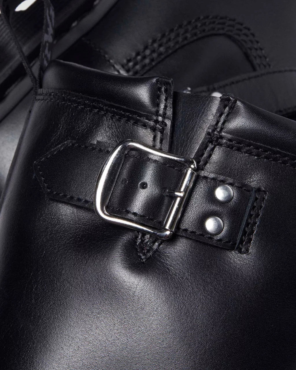DR. MARTENS - Bottes ANISTONE HI Wanama - Noir