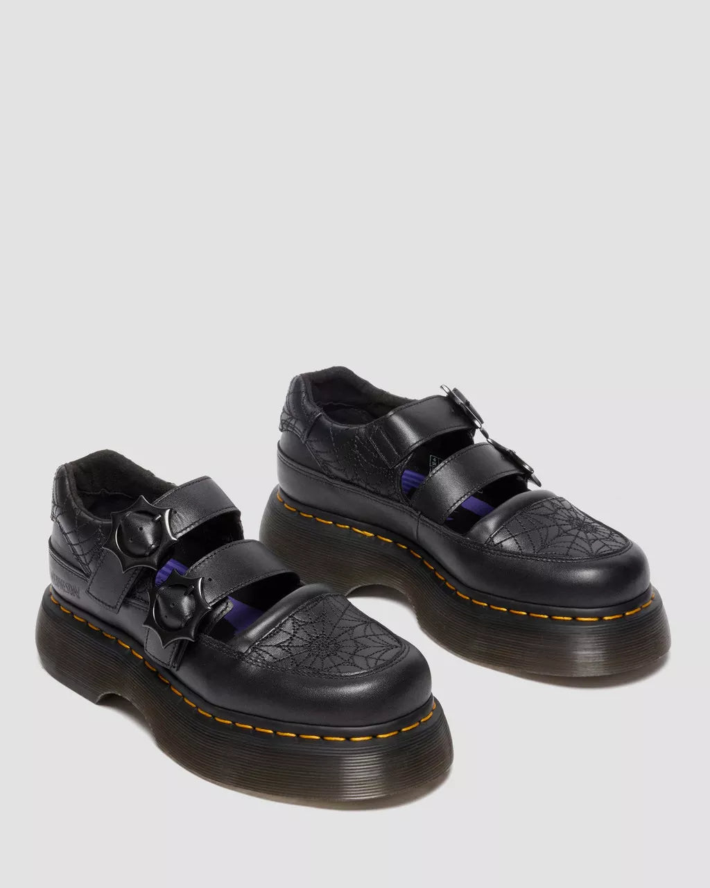 DR. MARTENS - Babies BUZZ Mercredi Adams - Noir