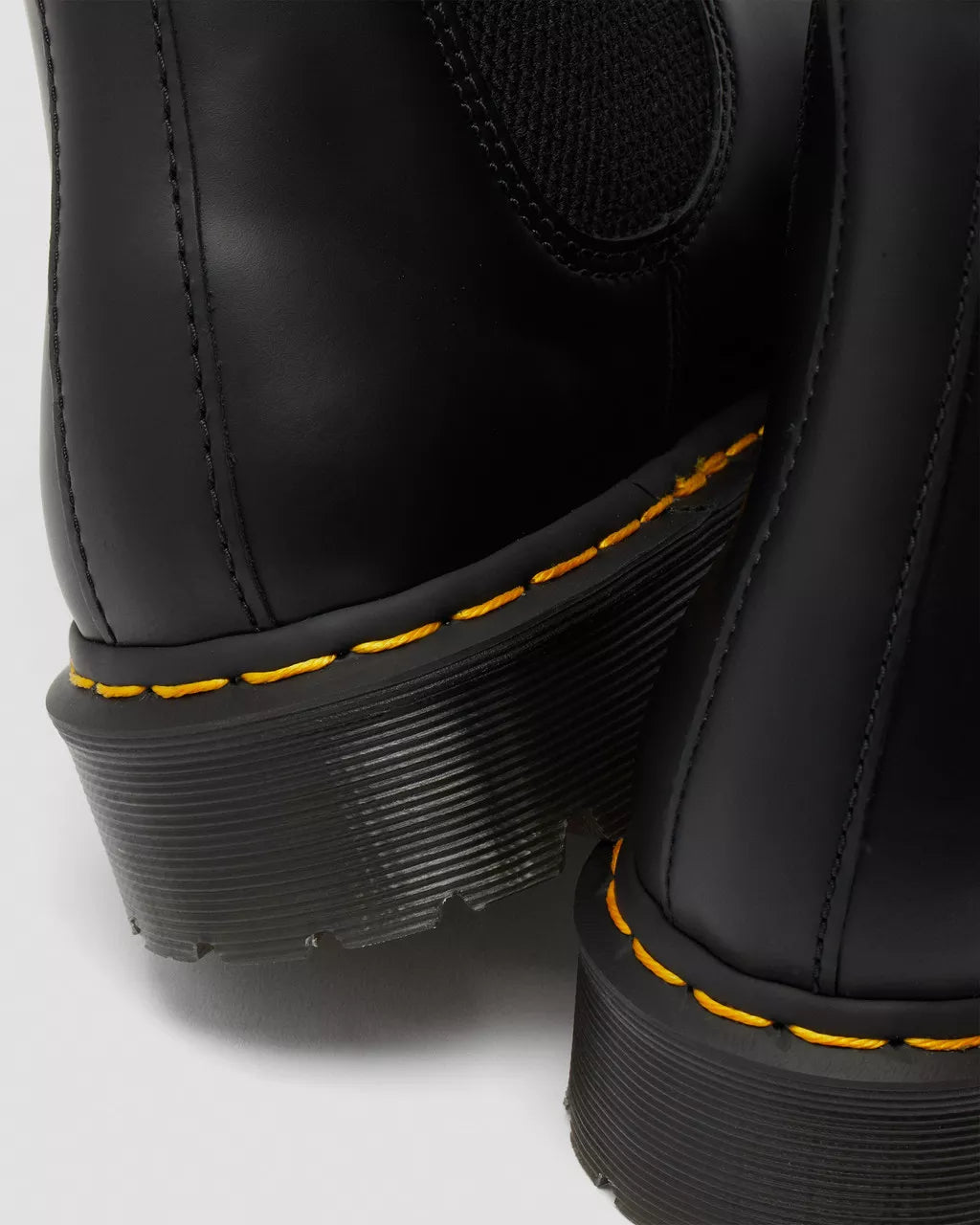 DR. MARTENS - Boots CHELSEA - Cuir smooth - Noir