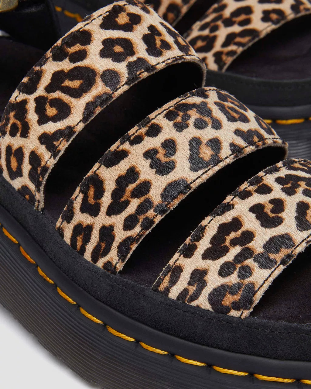 DR. MARTENS - Sandales CLARISSA II QUAD - Léopard