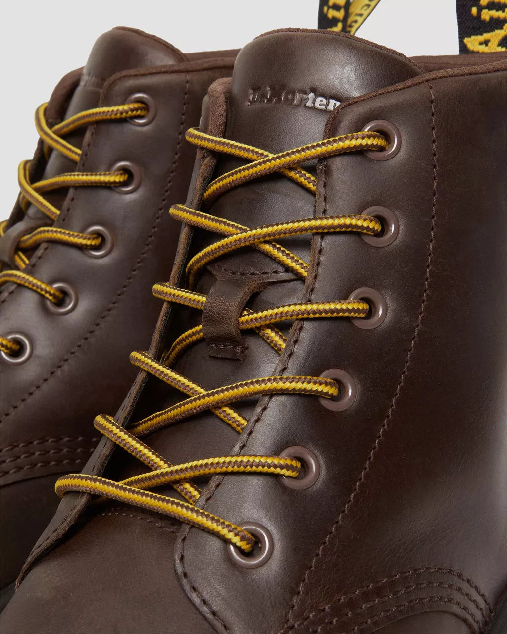 DR. MARTENS - Bottines CREWSON CHUKKA - Marron foncé