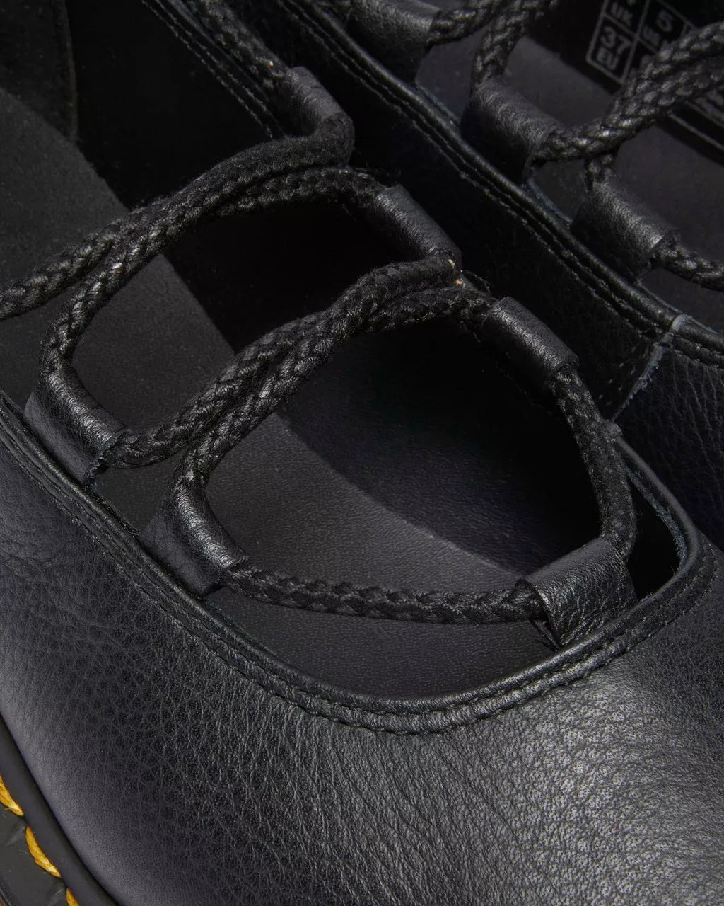 DR. MARTENS - Ballerines ELPHIE II - Cuir VIRGINIA - Noir