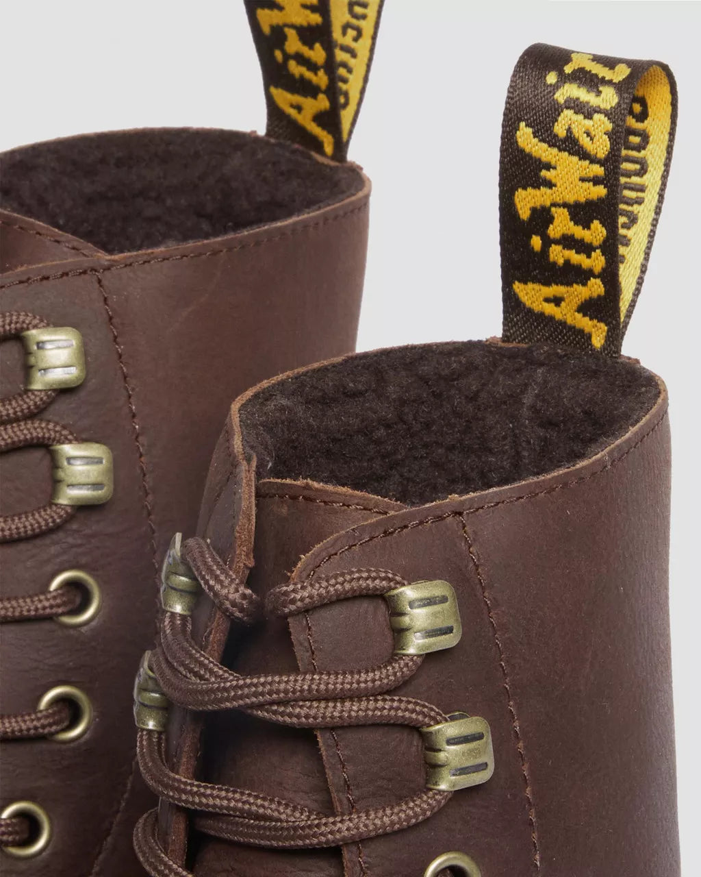 DR. MARTENS - Boots PASCAL Wintergrip - Chocolat