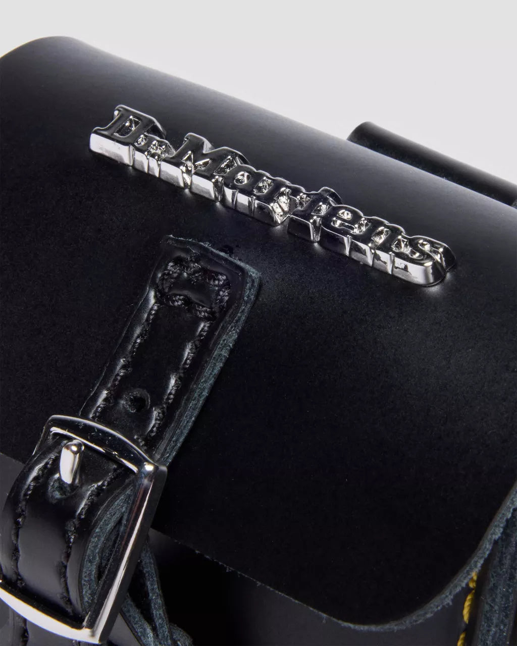 DR. MARTENS - Porte clés POUCH KEYRING - Noir