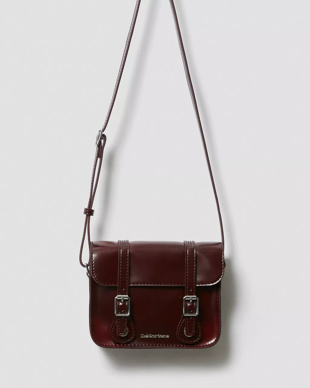 DR. MARTENS - Sac à bandouillère - Vegan - Rouge cerise