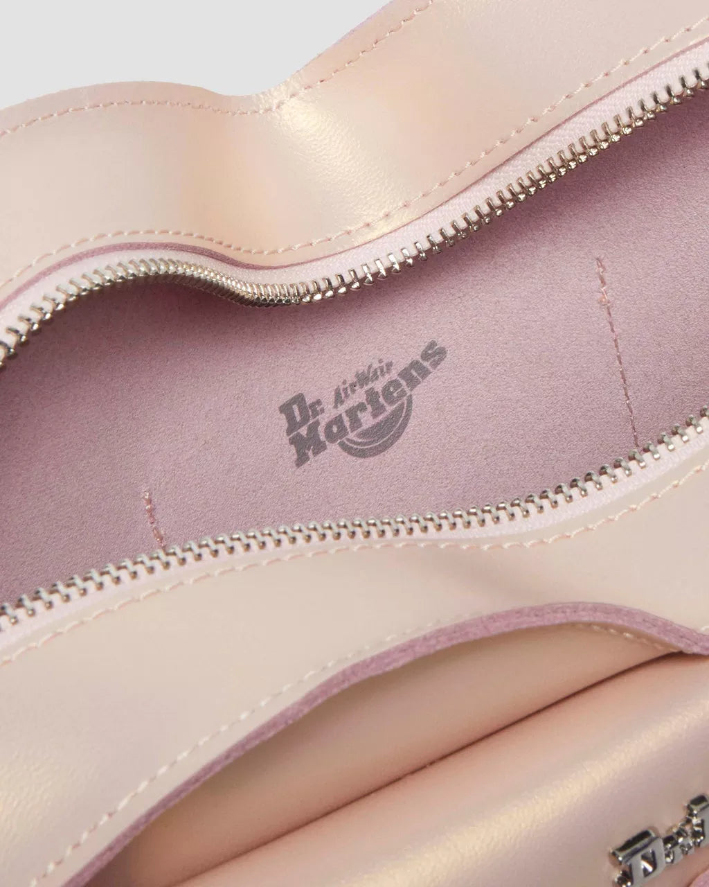 DR. MARTENS - Sac coeur - Rose
