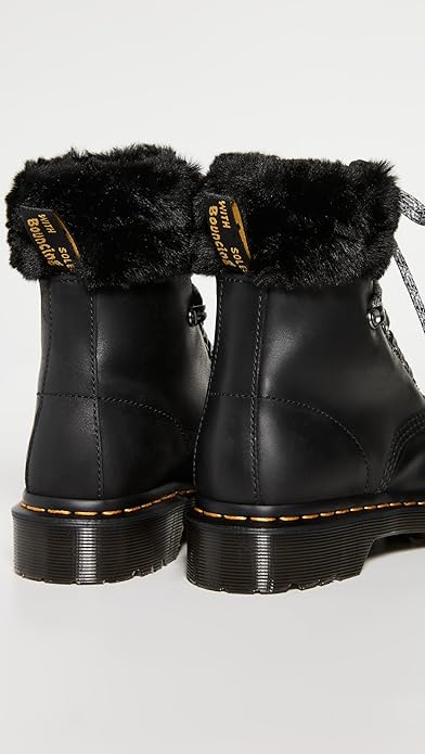 DR. MARTENS - Boots SERENA COLARD - Noir