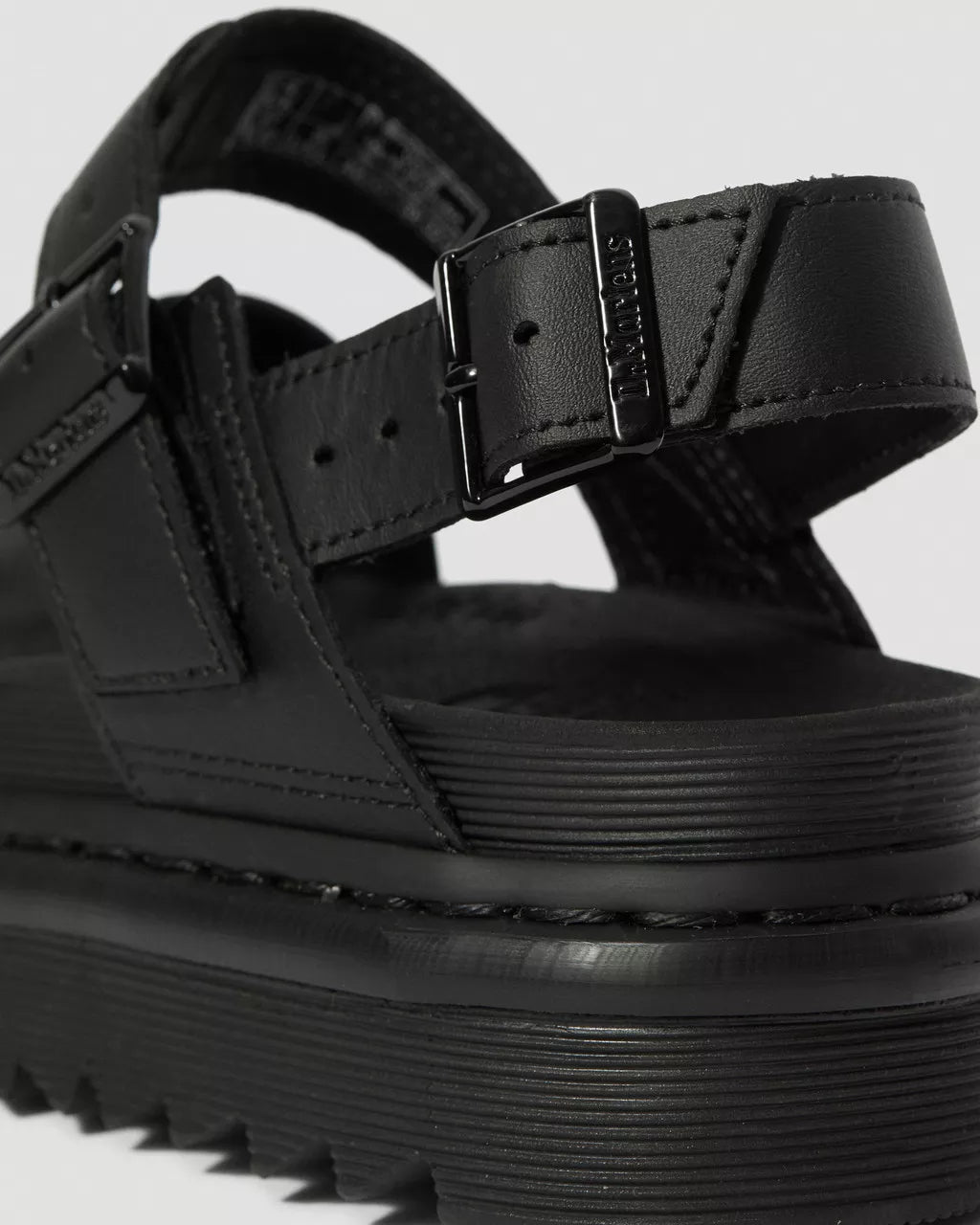 DR. MARTENS - Sandales VOSS - Cuir - Noir mono